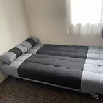 Bessalov Home 1St Room Friendly House