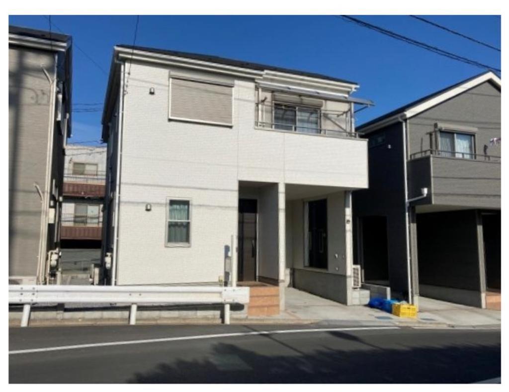 Bessalov 1st Friendly House Tokyo